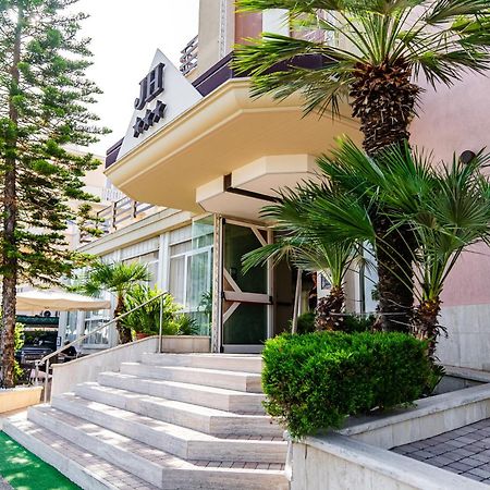 Hotel Joli Alba Adriatica Dış mekan fotoğraf