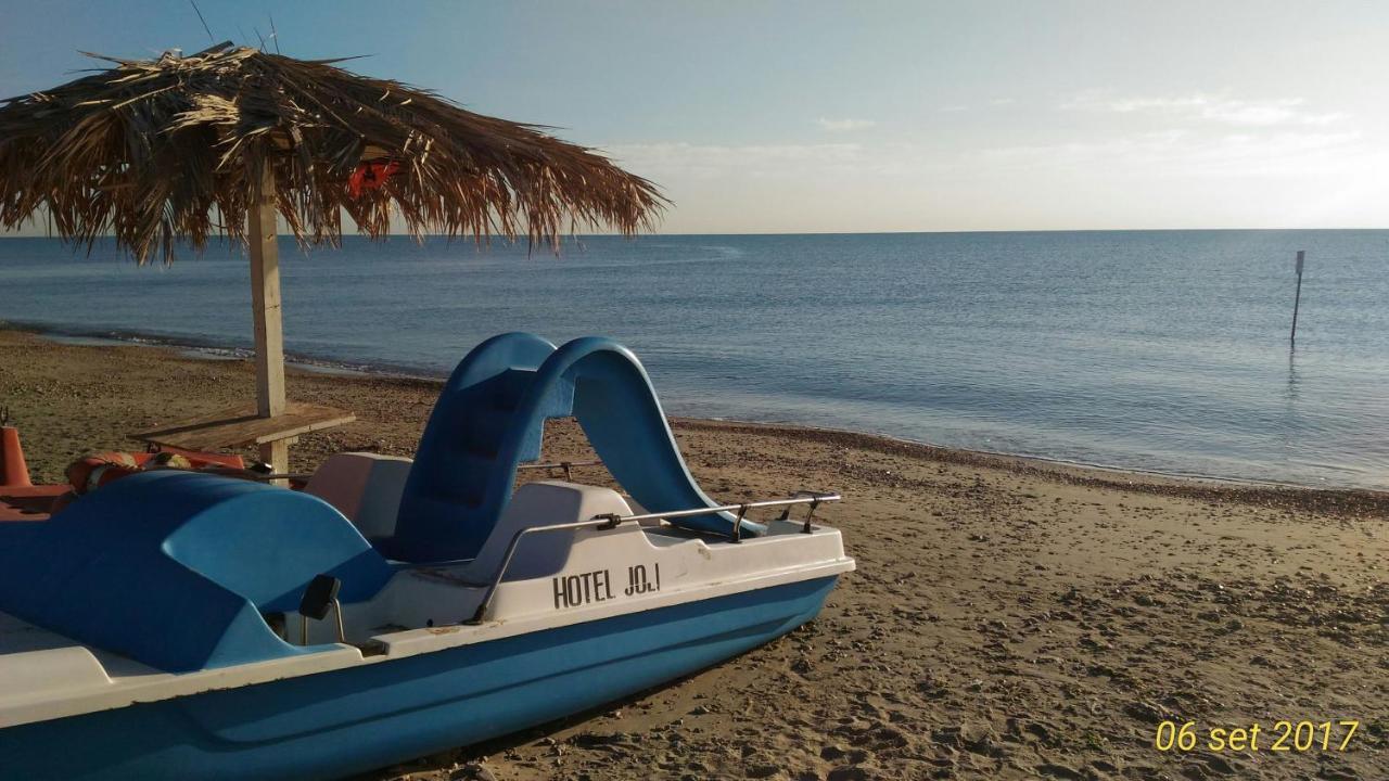 Hotel Joli Alba Adriatica Dış mekan fotoğraf