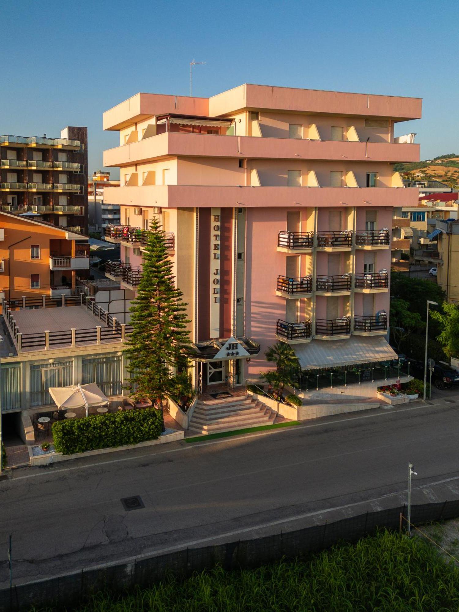 Hotel Joli Alba Adriatica Dış mekan fotoğraf